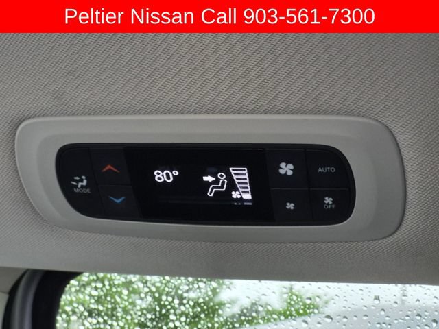 Used 2024 Chrysler Pacifica Limited FWD image 26