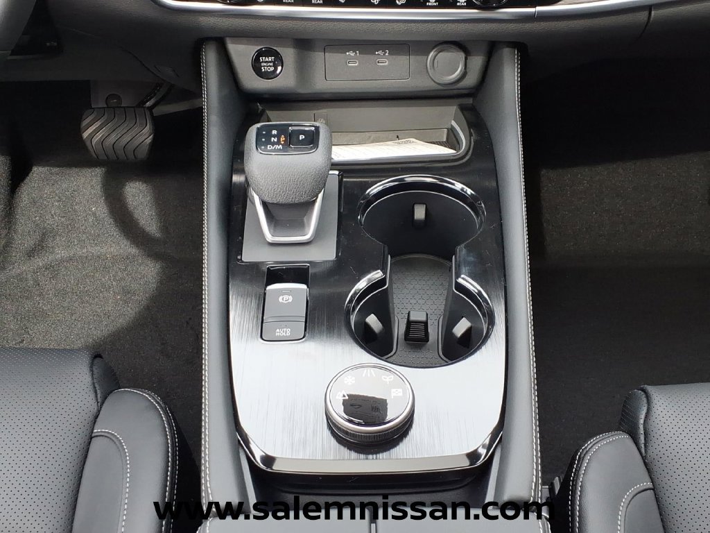 New 2026 Nissan Rogue Platinum w/ Platinum Premium Package AWD/4WD image 14