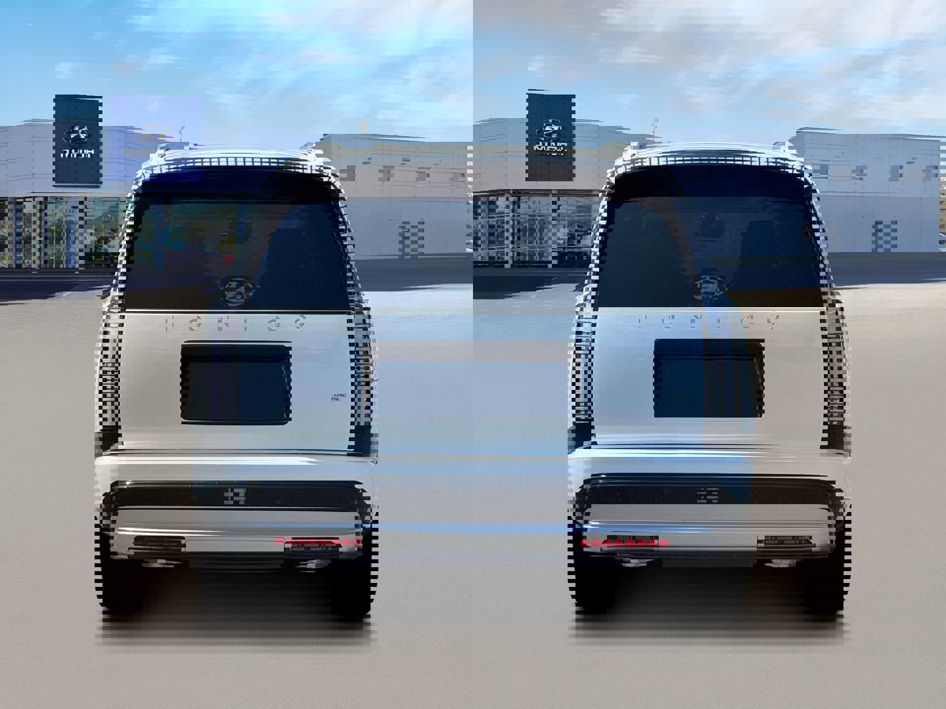 New 2026 Hyundai Ioniq 9 Limited image 9