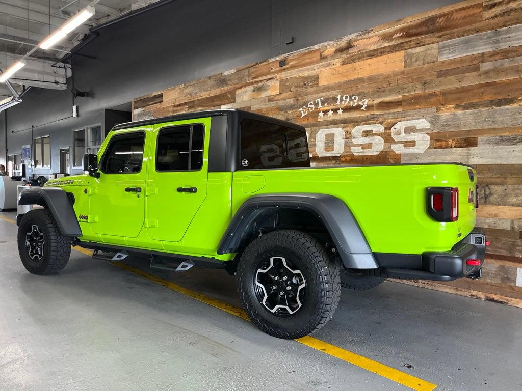 Used 2021 Jeep Gladiator Rubicon w/ Trailer Tow Package AWD/4WD image 12