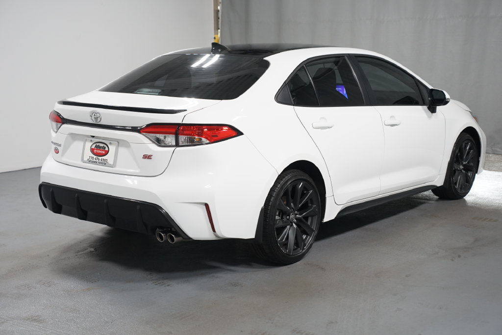 Certified 2026 Toyota Corolla SE w/ SE Package FWD image 8