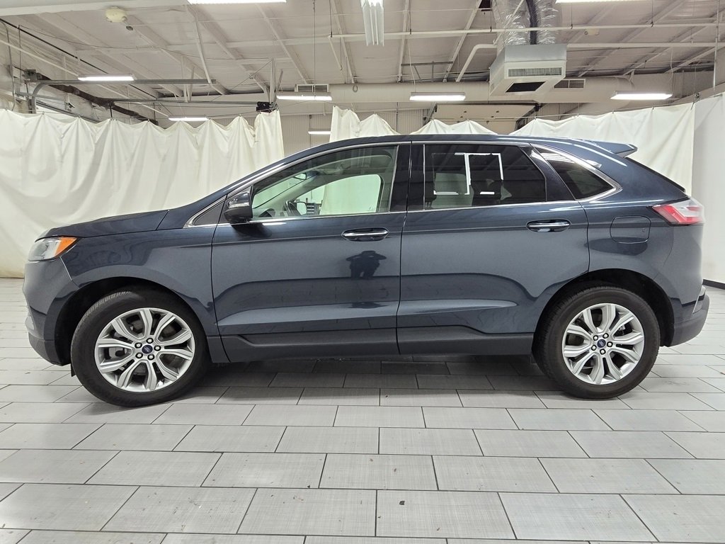 Used 2022 Ford Edge Titanium w/ Equipment Group 301A image 13