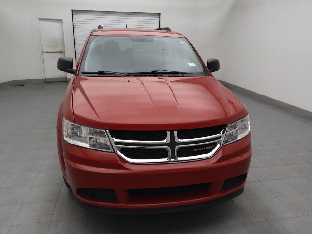 Used 2017 Dodge Journey SE w/ Flexible Seating Group FWD image 14
