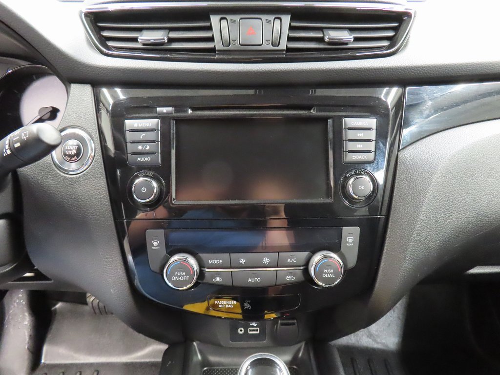 Used 2019 Nissan Rogue Sport SV image 13