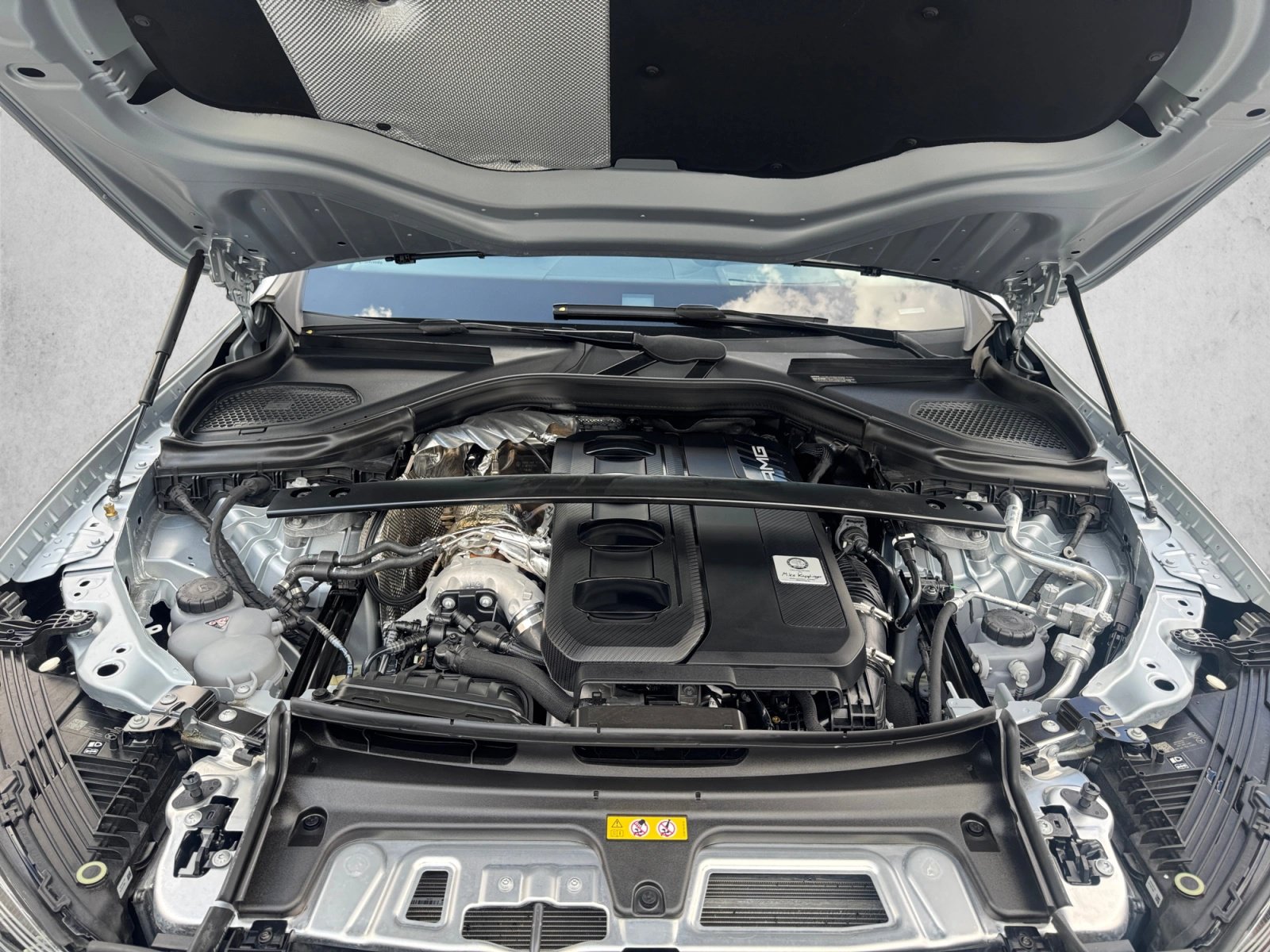 Certified 2024 Mercedes-Benz GLC 43 AMG 4MATIC image 29