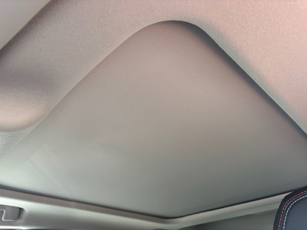 New 2026 Nissan Kicks SR w/ SR Premium Package image 30