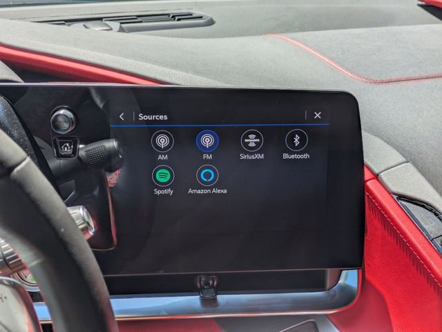 Used 2021 Chevrolet Corvette Stingray Preferred Cpe w/ Z51 Performance Package RWD image 21