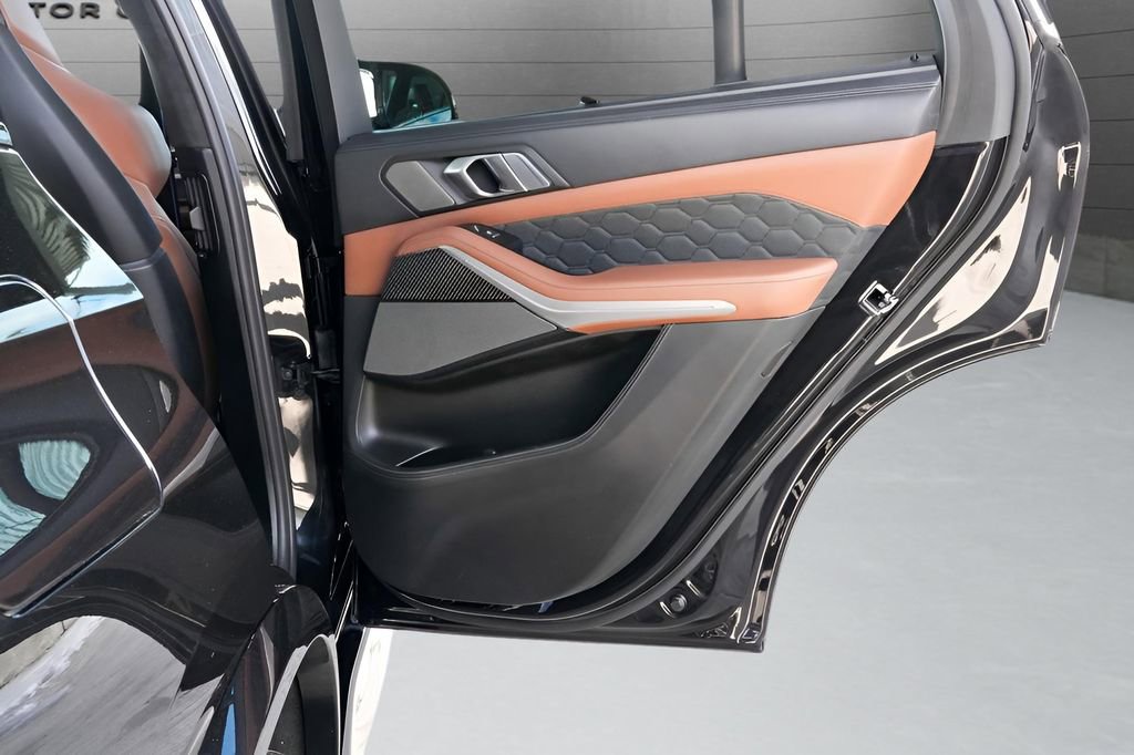 Used 2022 BMW X5 M w/ Competition Package 2 image 64