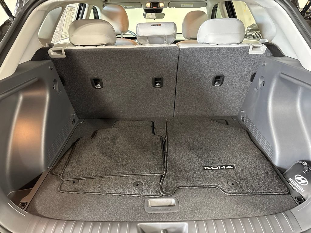 New 2026 Hyundai Kona SE AWD/4WD image 13