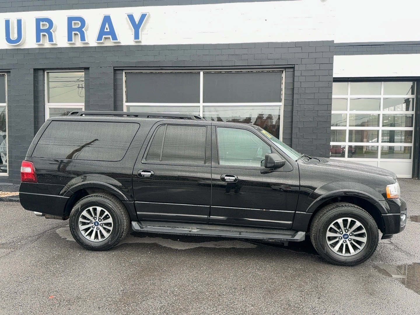 Used 2017 Ford Expedition EL XLT AWD/4WD image 8
