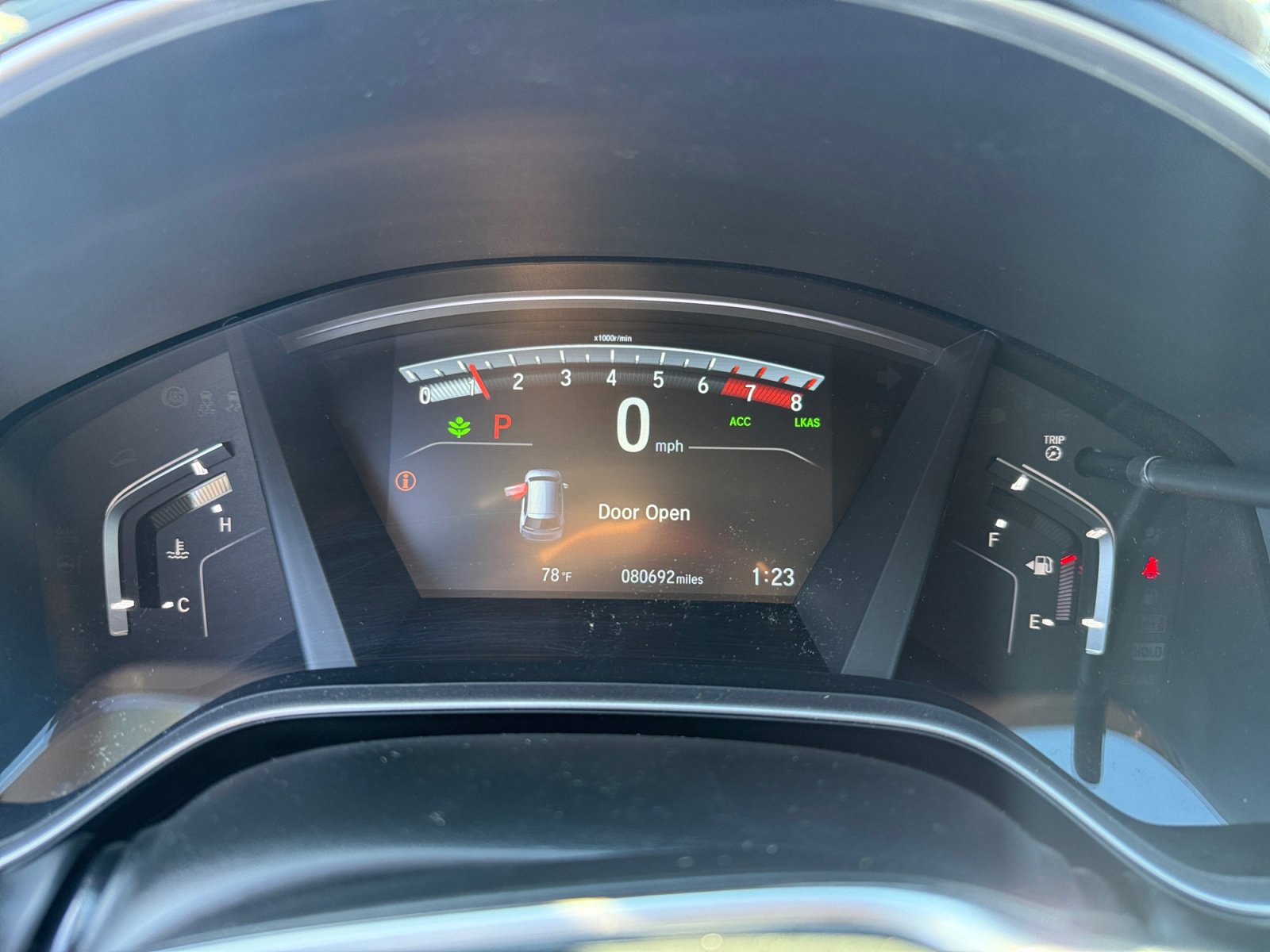 Used 2018 Honda CR-V Touring image 11