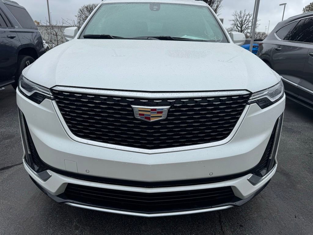 Used 2023 Cadillac XT6 Luxury image 6