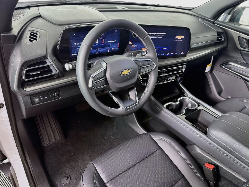 New 2027 Chevrolet Traverse LT w/ Driver Confidence Package AWD/4WD image 9