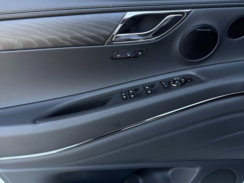 New 2026 Genesis GV80 3.5T Prestige AWD/4WD image 11