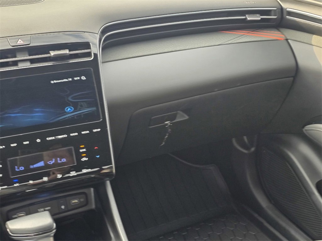 Used 2024 Hyundai Santa Cruz Limited image 18