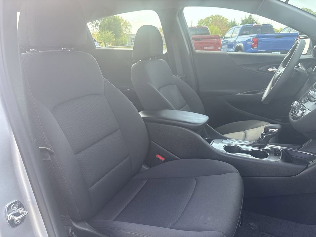 Certified 2021 Chevrolet Malibu LS image 26