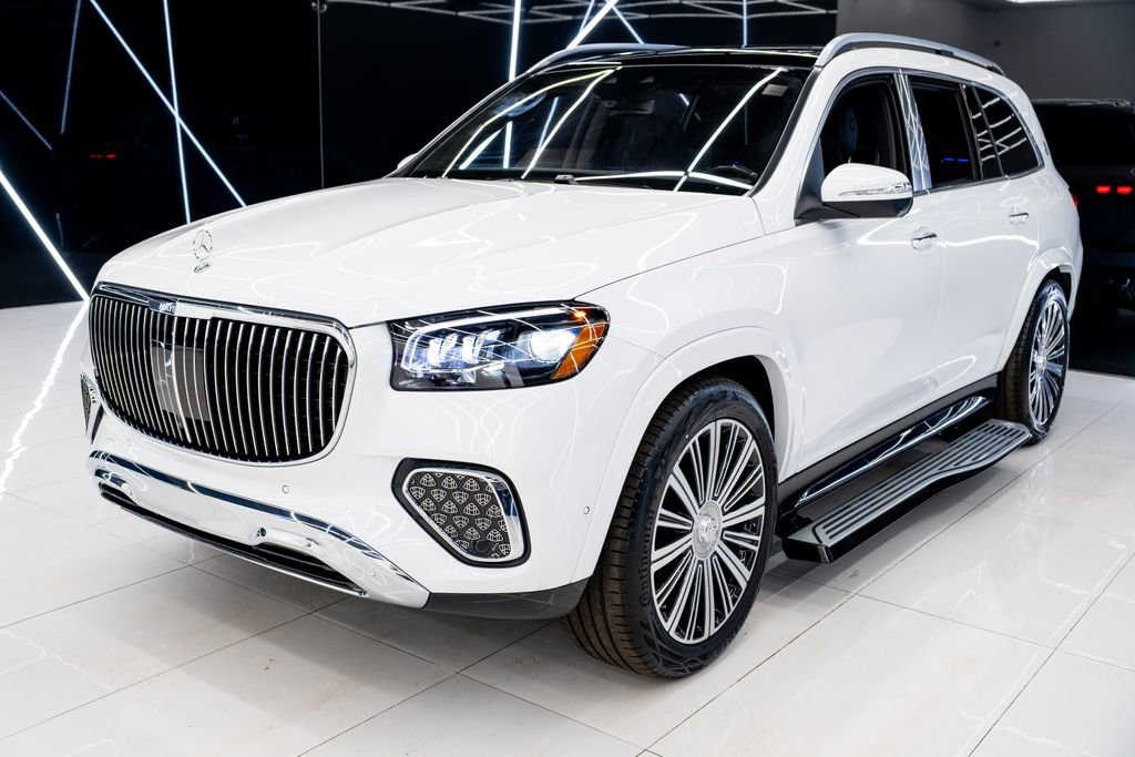Used 2026 Mercedes-Benz Maybach GLS 600 4MATIC image 8