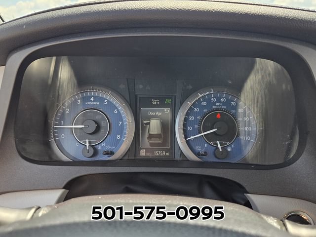 Used 2018 Toyota Sienna XLE w/ XLE Navigation Package FWD image 27