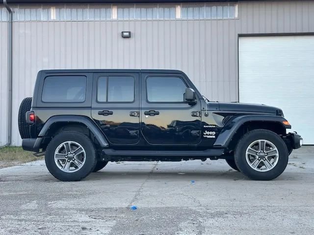 Used 2021 Jeep Wrangler Unlimited Sahara w/ Uconnect 4C Nav & Sound Group image 2