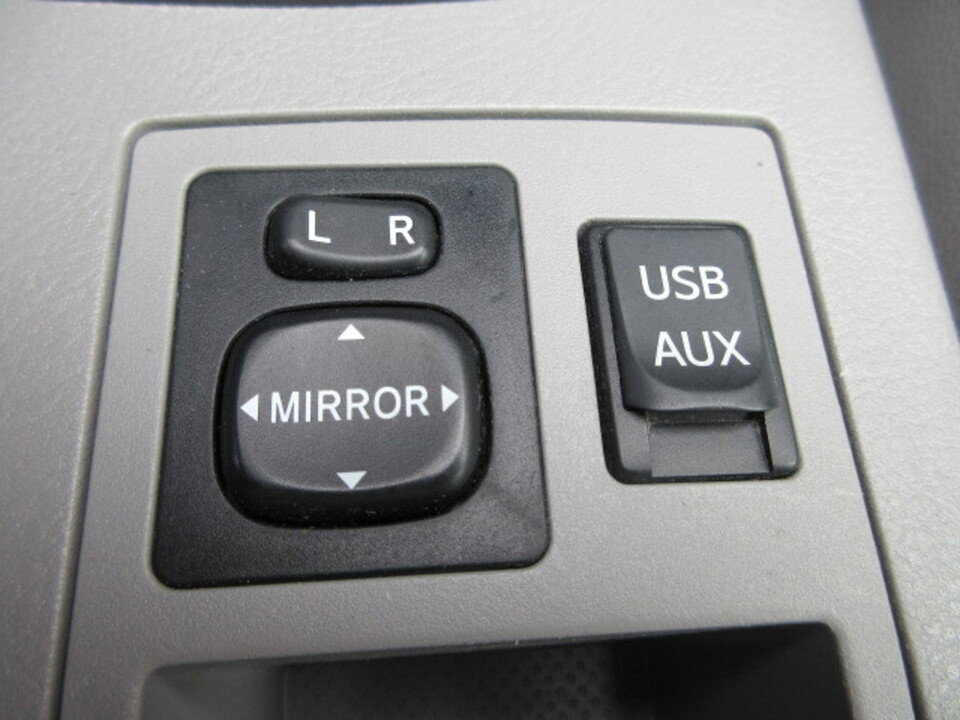 Used 2012 Toyota RAV4 Limited w/ Premium Plus Value Pkg image 24