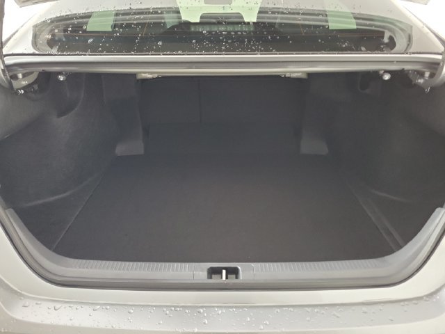 Used 2026 Toyota Camry LE FWD image 10