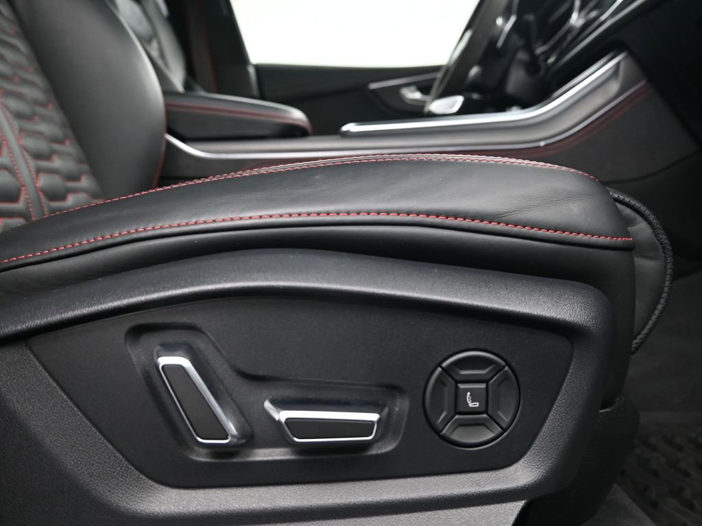 Used 2023 Audi RS Q8 AWD/4WD image 14
