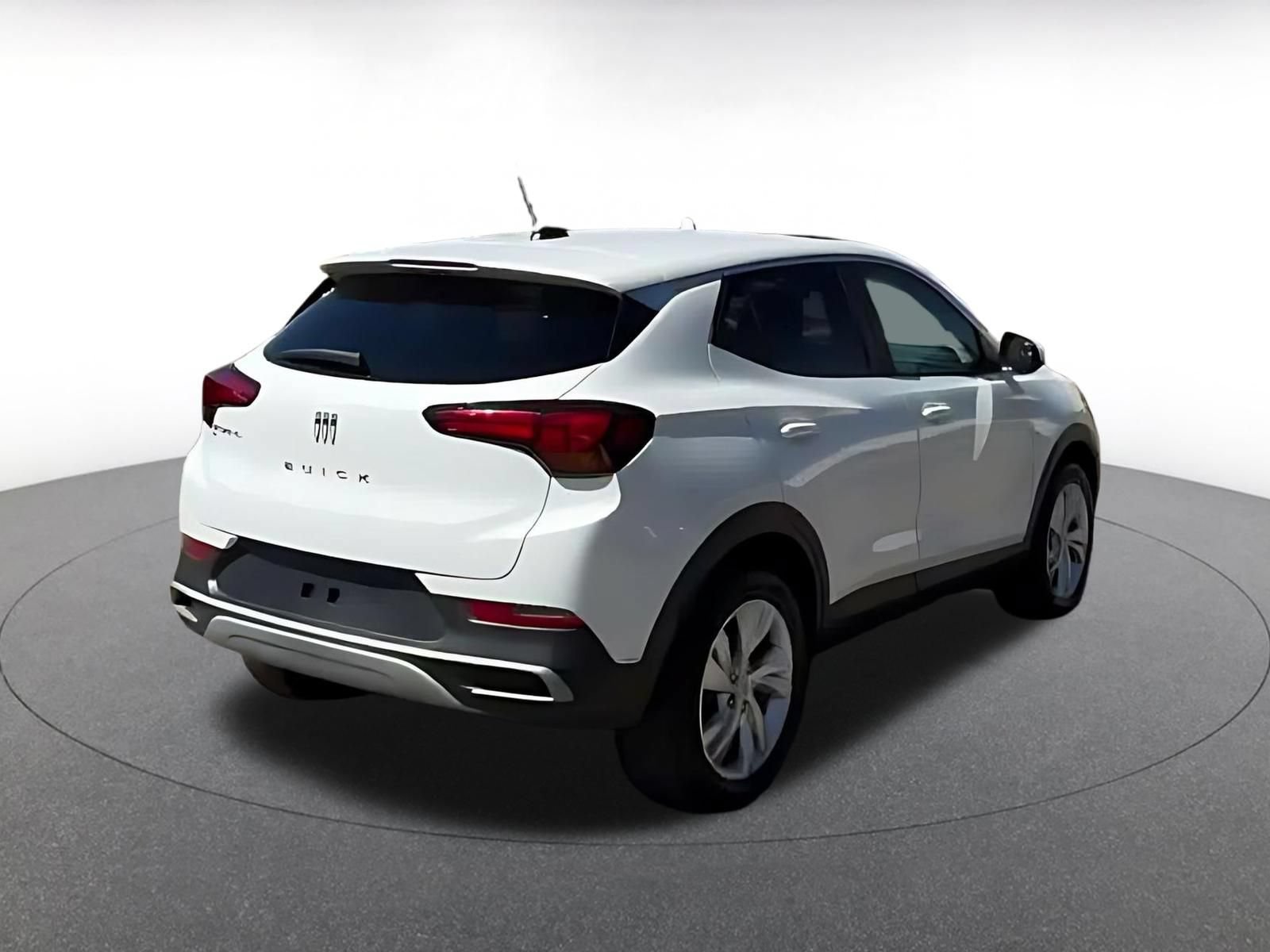 Used 2025 Buick Encore GX Preferred AWD/4WD image 13