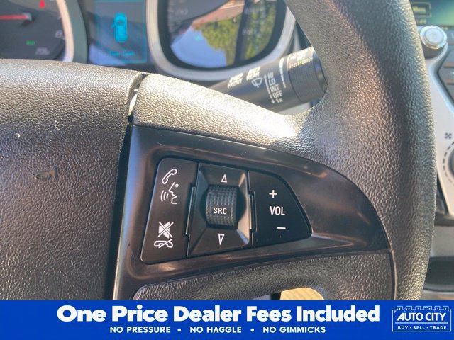 Used 2017 Chevrolet Equinox LS FWD image 24