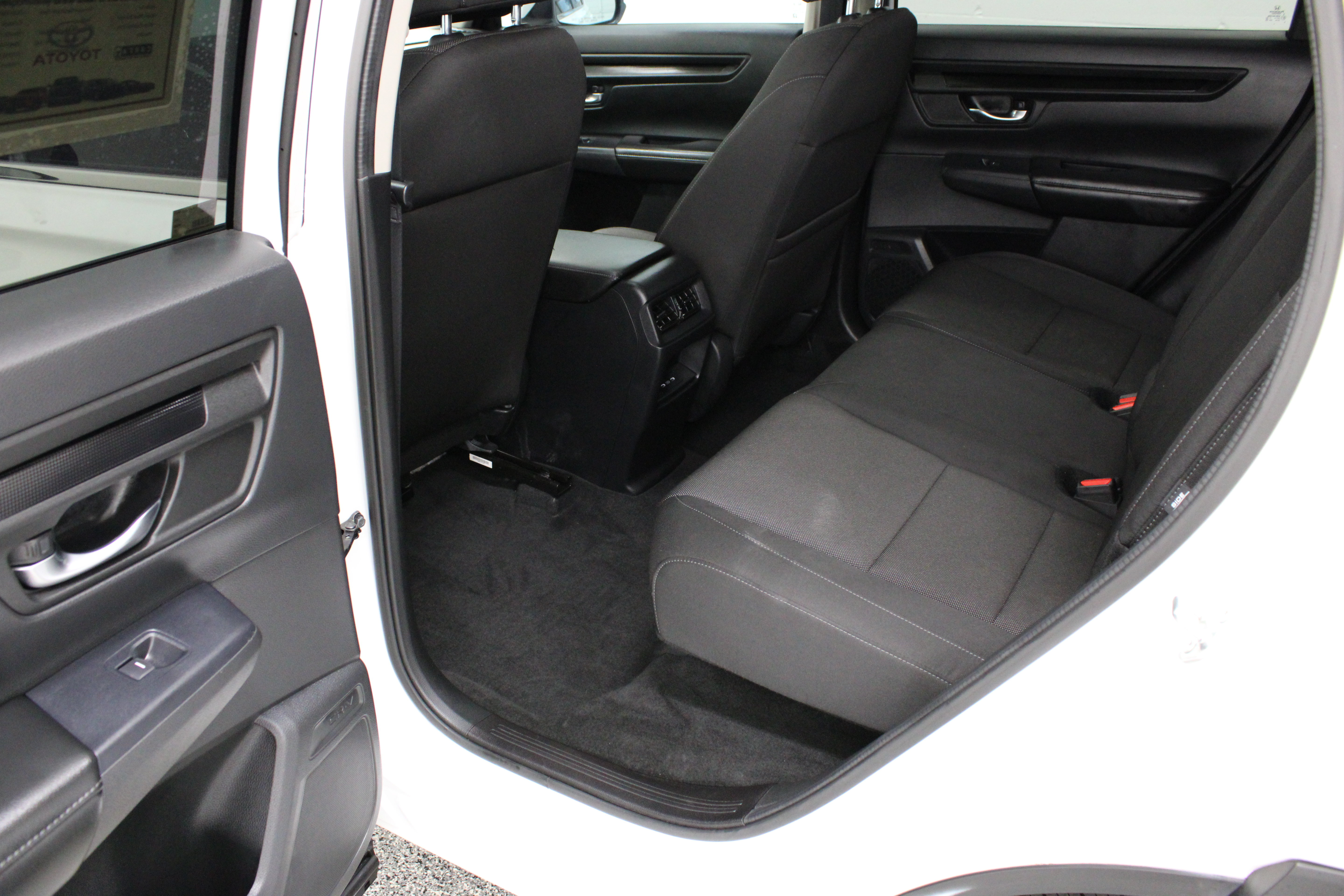 Used 2025 Honda CR-V EX image 29
