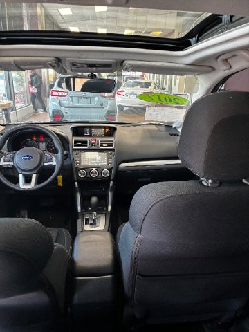Used 2017 Subaru Forester 2.5i Premium w/ Popular Package #2A AWD/4WD image 26