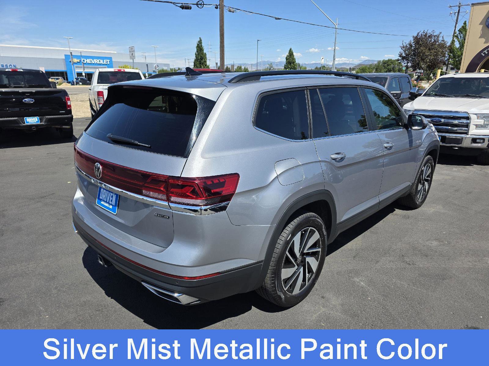 Used 2024 Volkswagen Atlas SE image 5