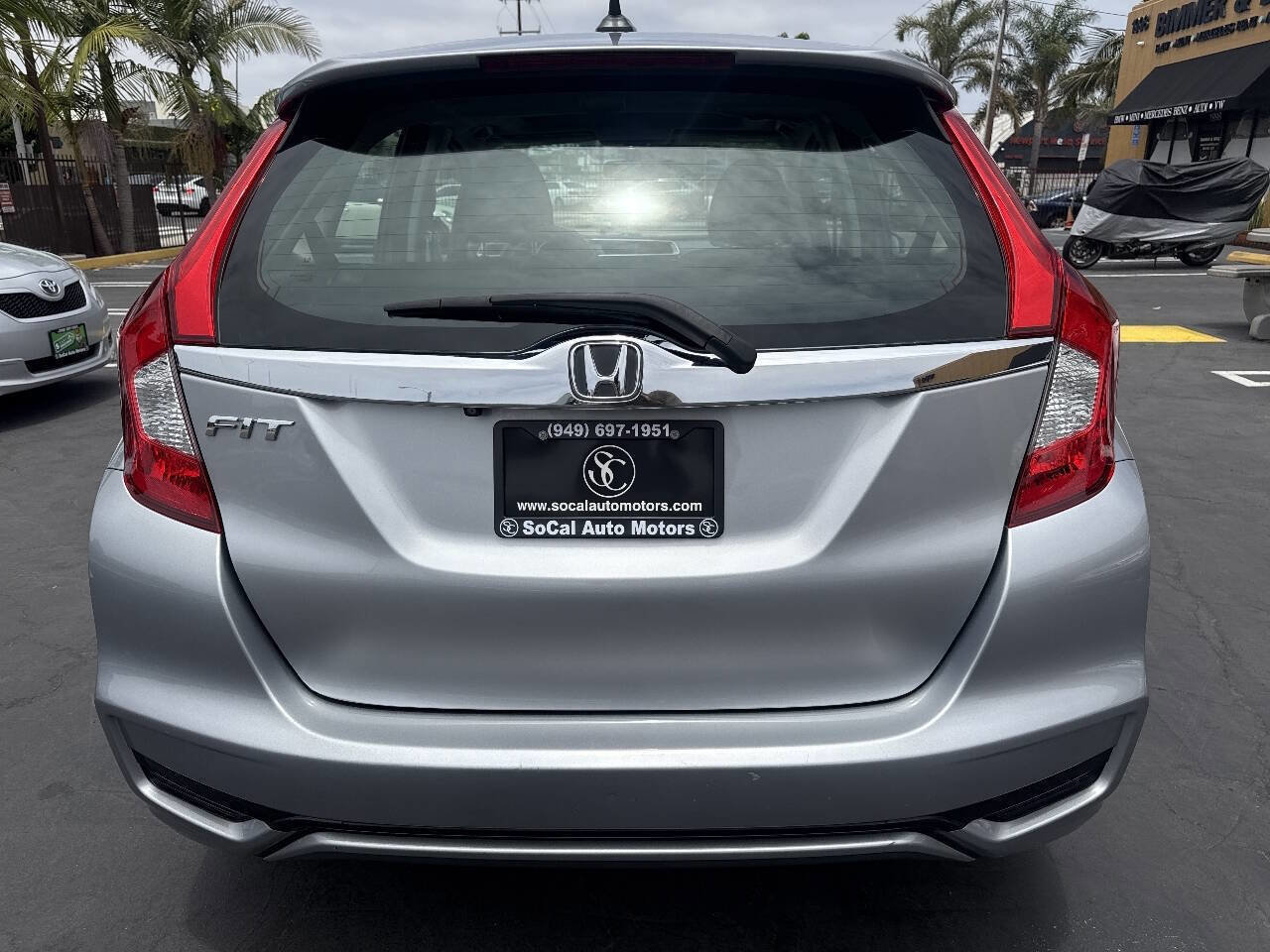 Used 2018 Honda Fit EX image 4