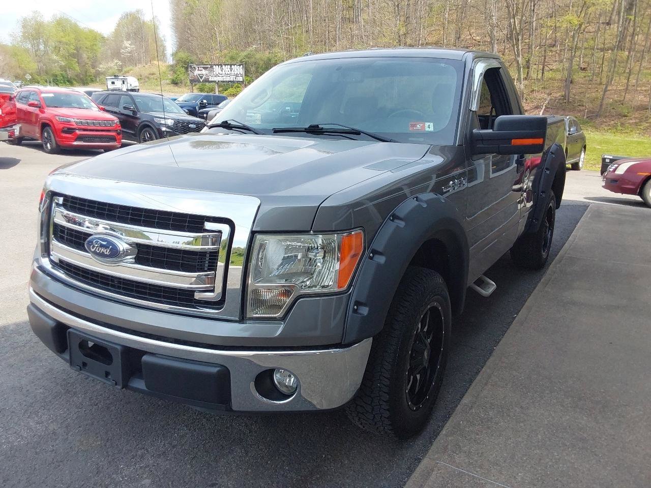 Used 2013 Ford F150 XLT w/ Mid Equipment Group RWD image 7