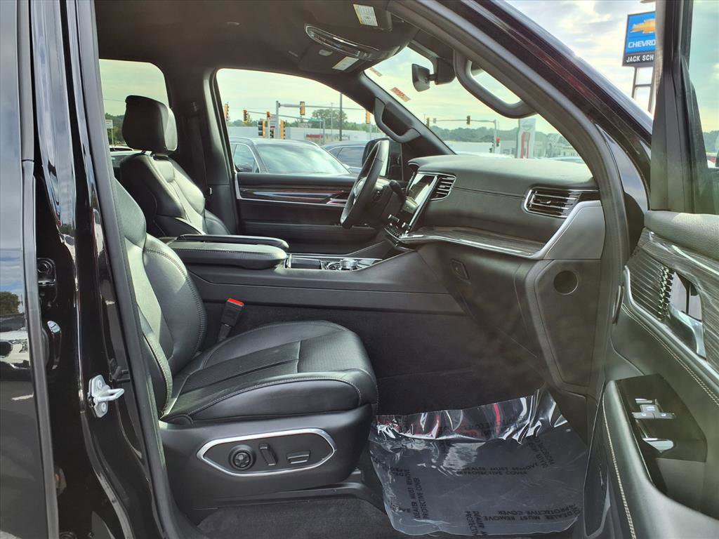 Used 2022 Jeep Wagoneer Series II image 24