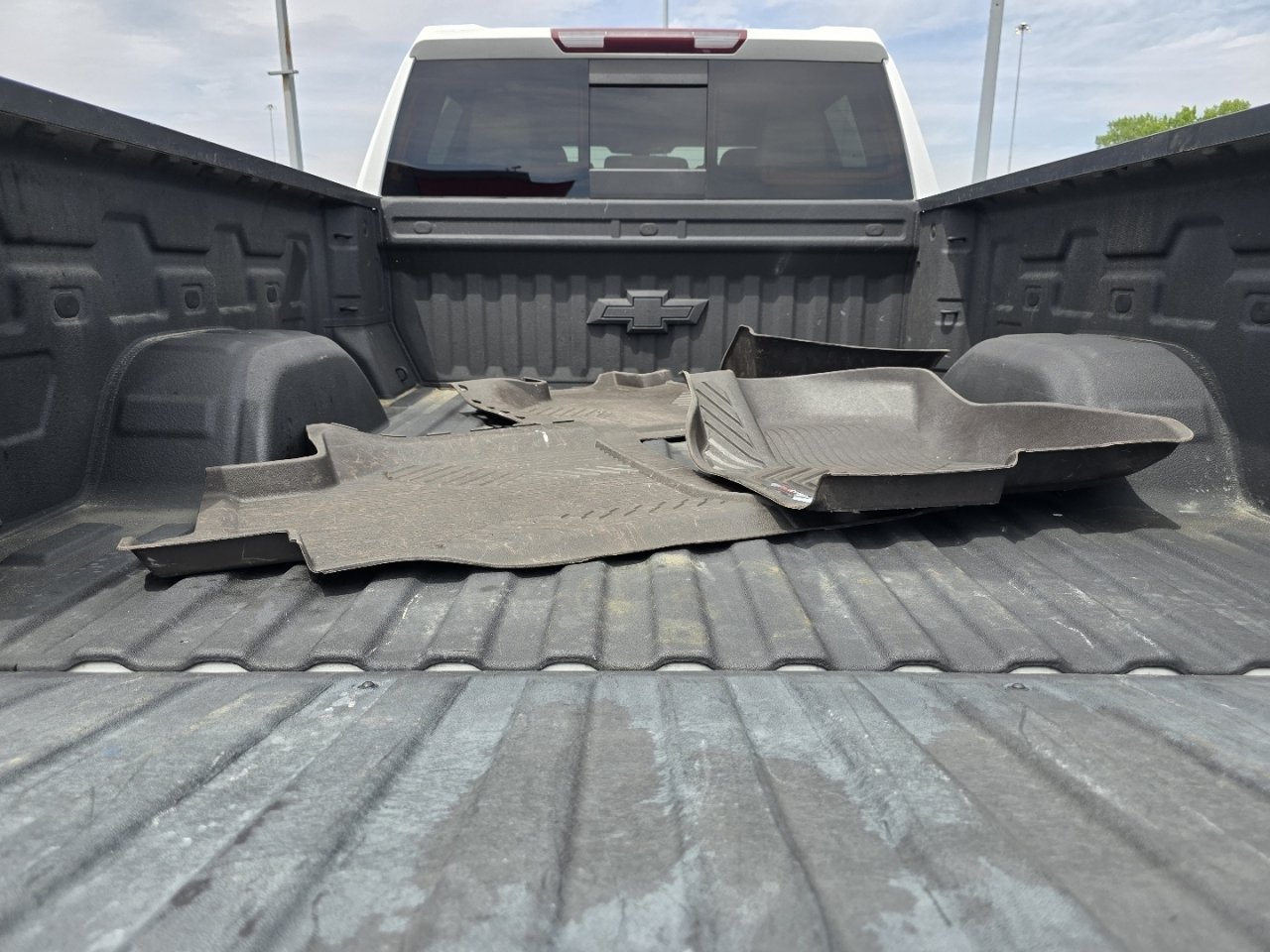 Used 2020 Chevrolet Silverado 1500 LT Trail Boss AWD/4WD image 19