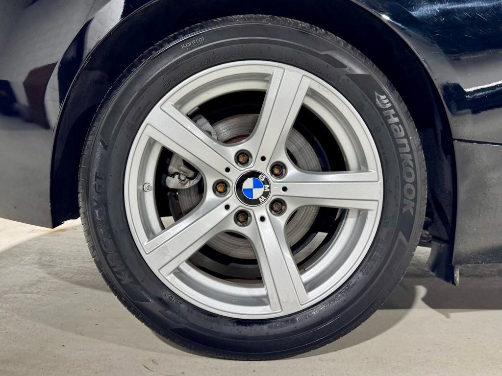 Used 2015 BMW Z4 sDrive28i image 28