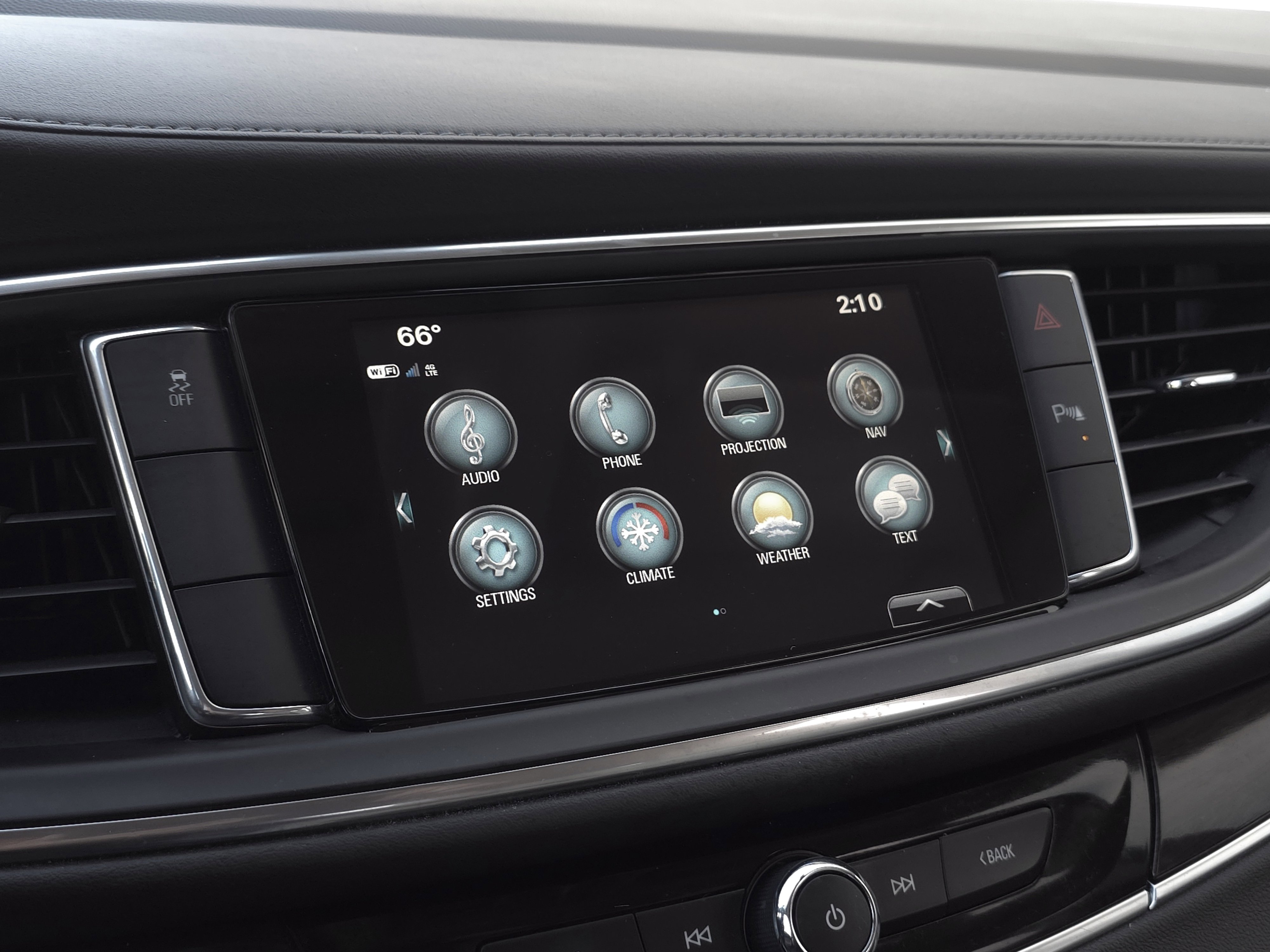 Used 2019 Buick Enclave Essence image 15