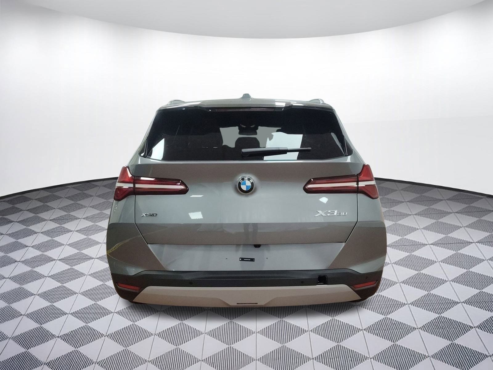 Used 2026 BMW X3 xDrive30 w/ Premium Package image 10
