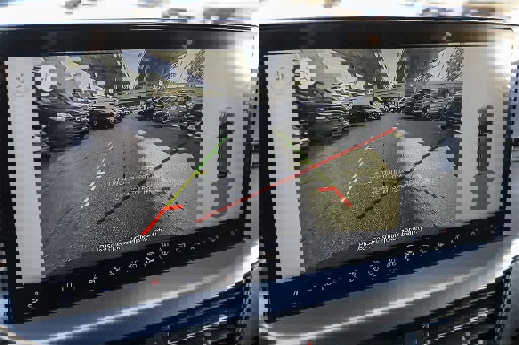 New 2025 Ford Escape SE w/ Class II Trailer Tow Package image 23