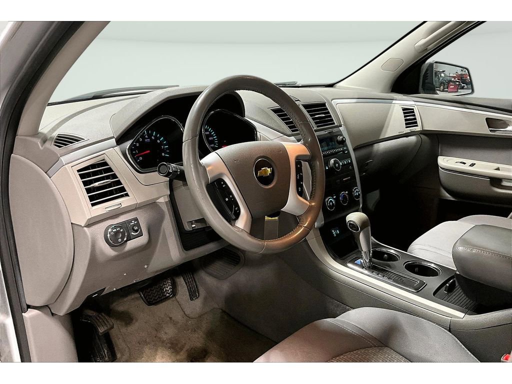 Used 2012 Chevrolet Traverse LS image 15
