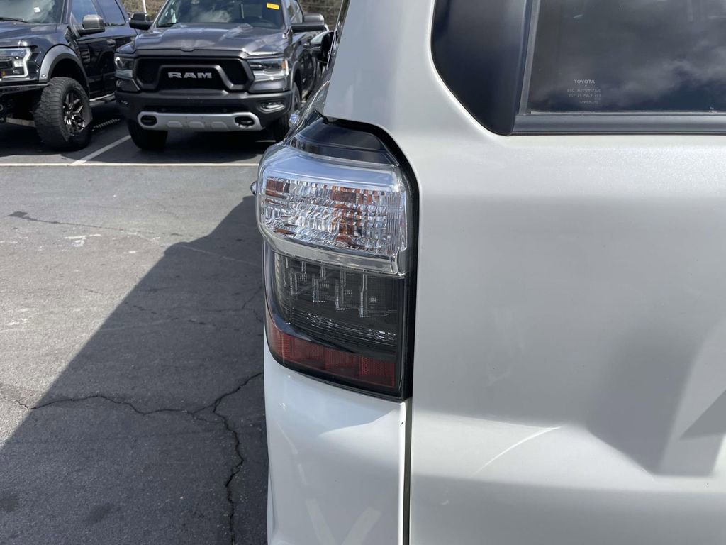 Used 2020 Toyota 4Runner Limited image 23