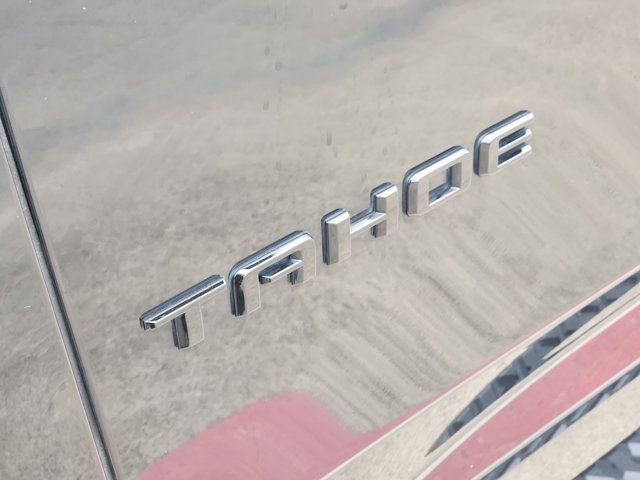 Used 2024 Chevrolet Tahoe Z71 w/ Luxury Package image 9