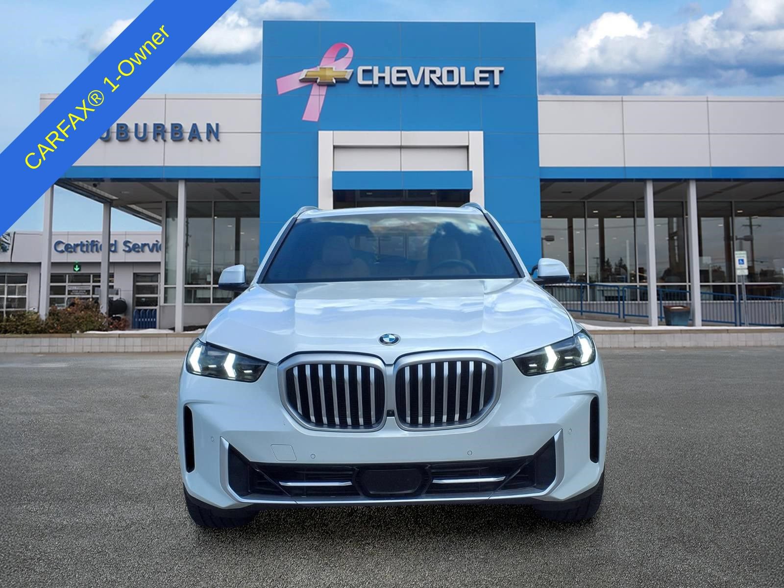 Used 2024 BMW X5 xDrive40i w/ Parking Assistance Package AWD/4WD image 2