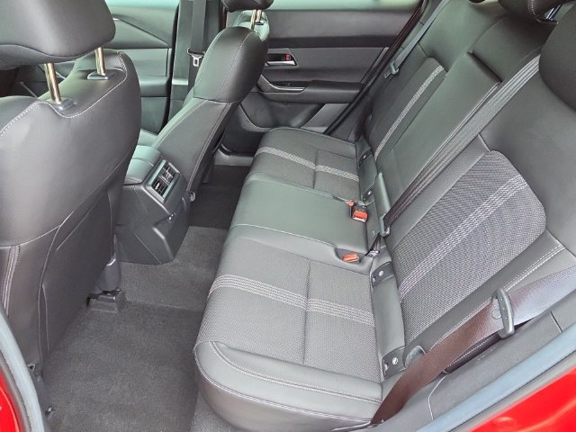 Used 2025 MAZDA CX-50 AWD 2.5 S w/ Cargo Package image 12