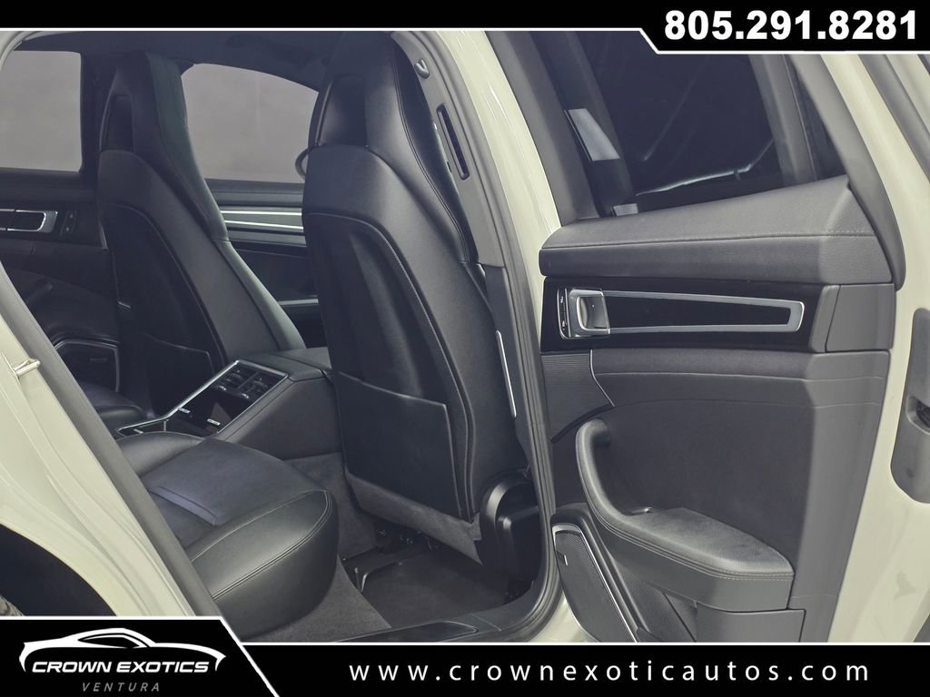 Used 2023 Porsche Panamera Platinum Edition image 15