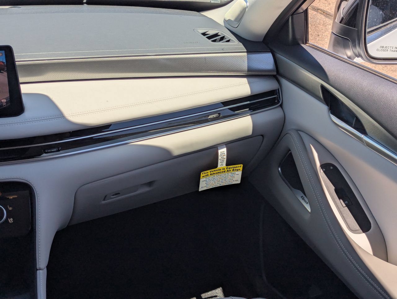 New 2027 INFINITI QX60 Luxe w/ Family Package AWD/4WD image 36