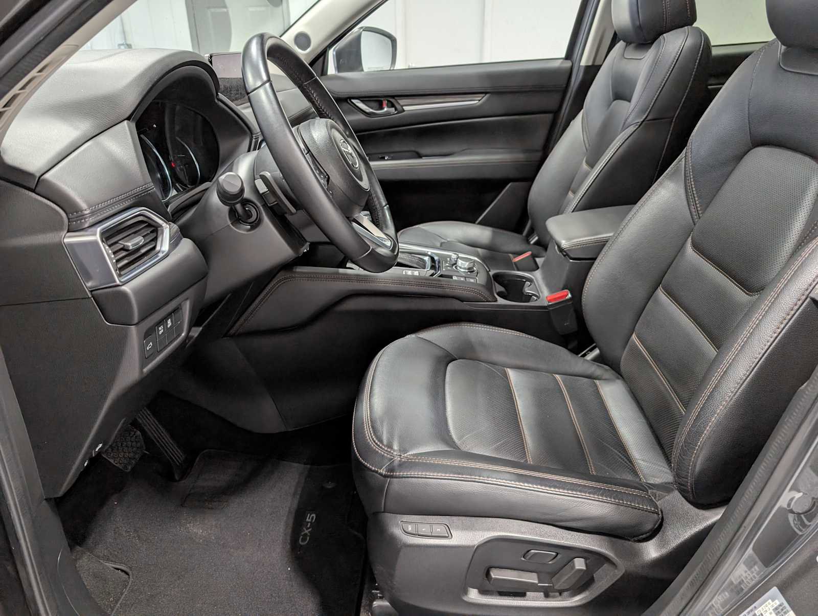 Used 2020 MAZDA CX-5 Grand Touring AWD/4WD image 4