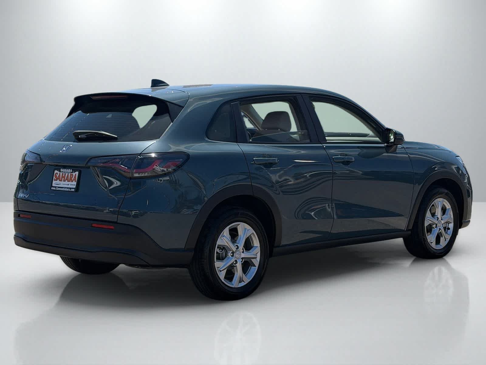 Used 2025 Honda HR-V LX image 7