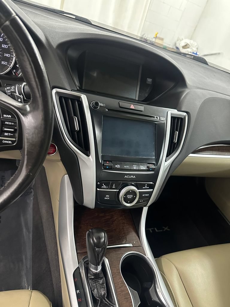 Used 2019 Acura TLX FWD image 16
