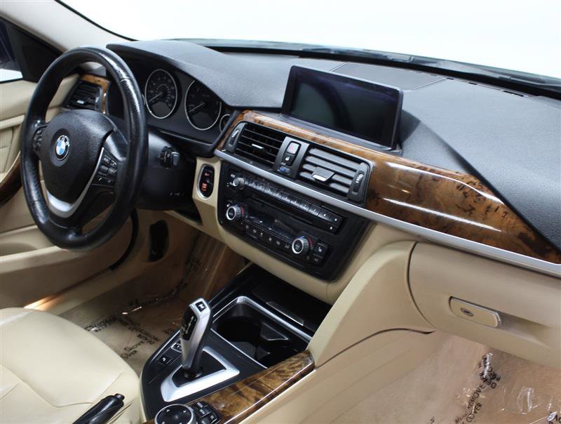Used 2014 BMW 328i xDrive Sedan AWD/4WD image 11